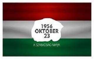 Az illusztráción a lyukas magyar zázszlón a következő felirat: 1956. október 23. A szabadság napja